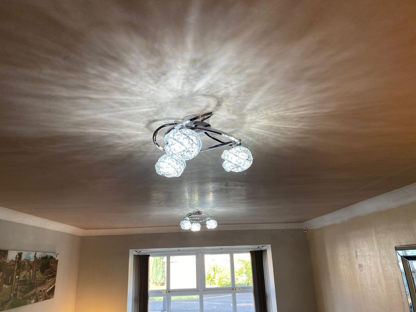 Crystal ceiling lights in a lounge