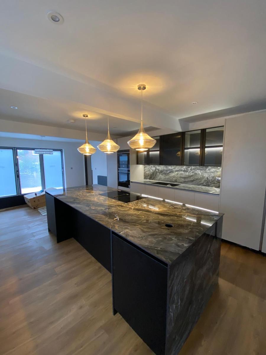 Kitchen island pendants and LED lighting